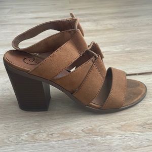 Candie’s tan heeled lace up sandal